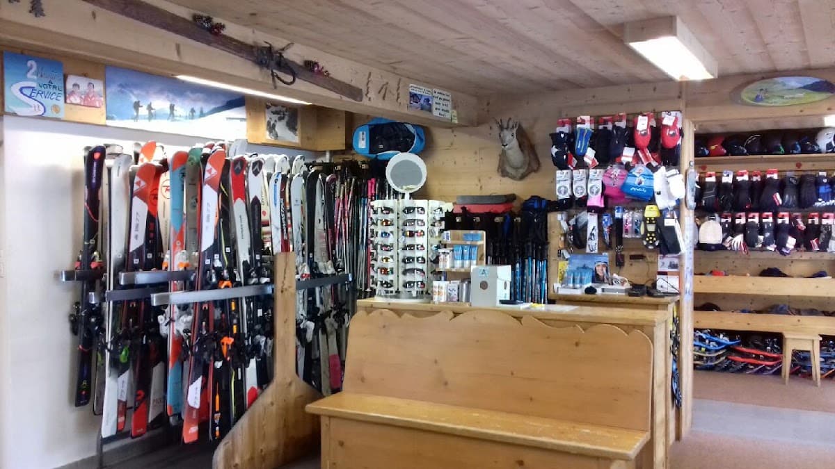 Blanc Sports, ski rental shop in Les Gets