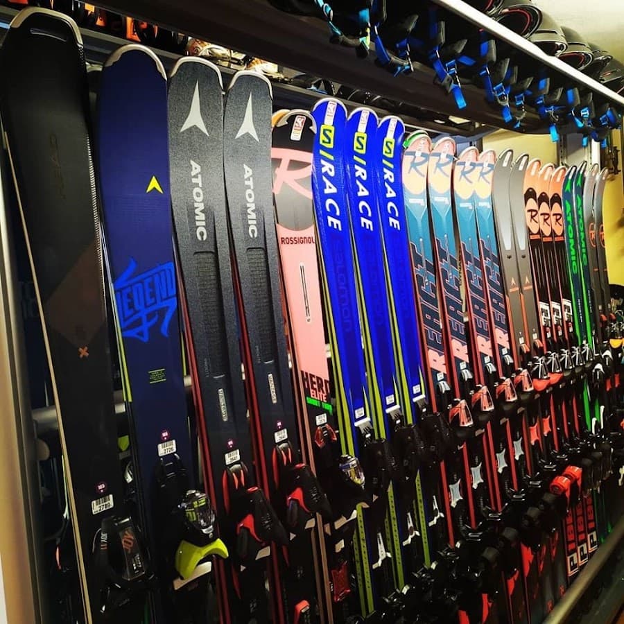 Michaud Sports, ski rental shop in Les Gets